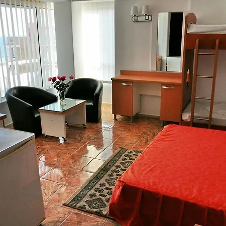 ホテル Lido ママイア