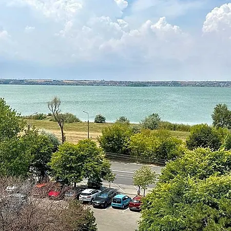 Lido Hotel 3*
