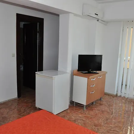 ホテル Lido ママイア